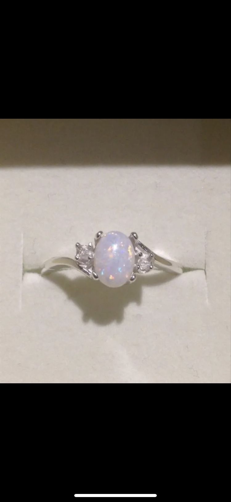Womans Delicate 925 Sterling Silver Oval Cut Shimmering Fire Opal Bridal Ring