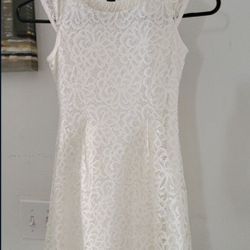 Girls White Lace Formal Dress 7/8
