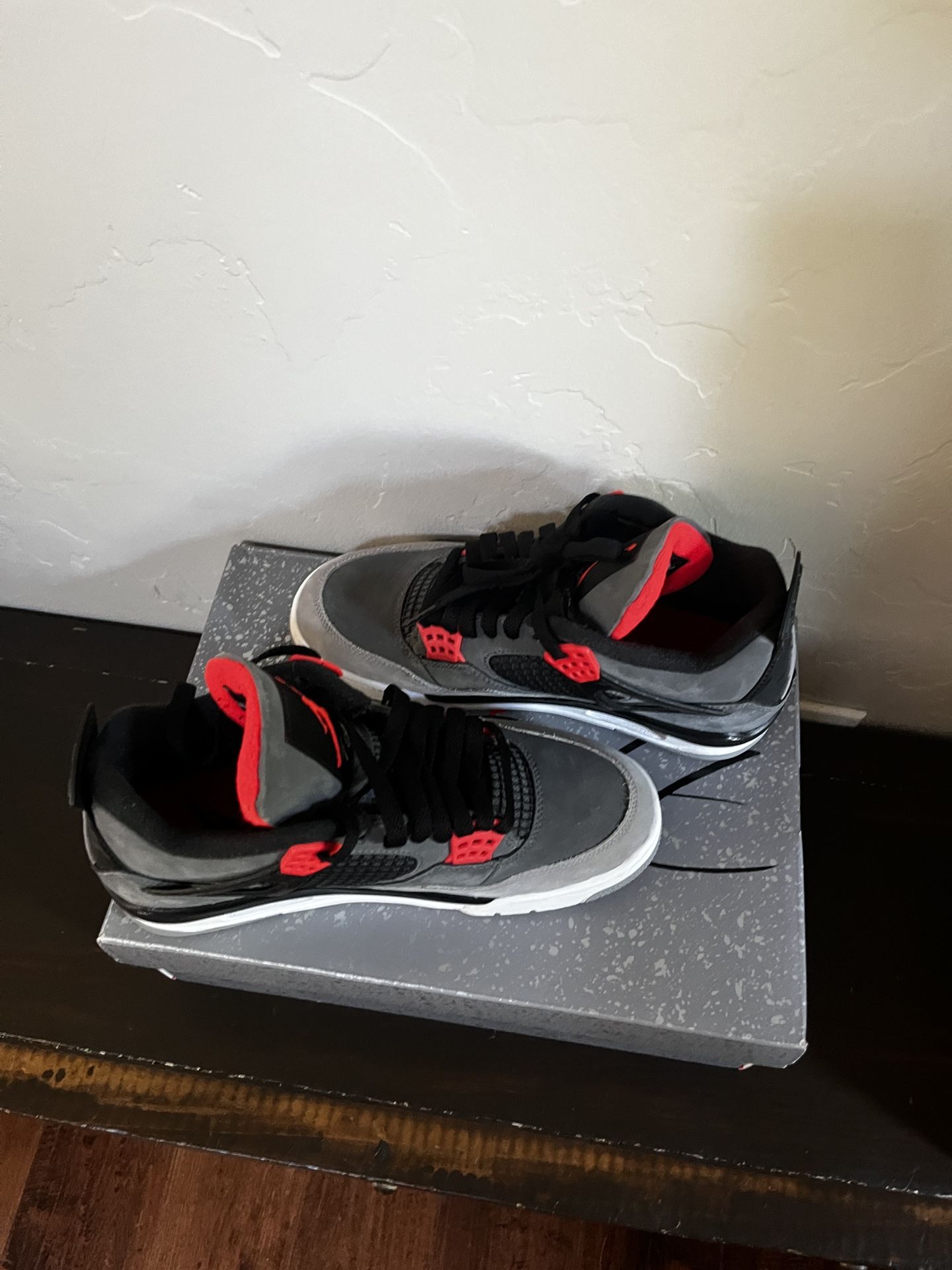 Jordan 4 Inferred