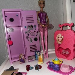 Ballerina Barbie Doll With Locker. 