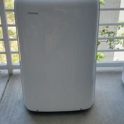 Toshiba Potable AC