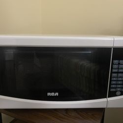 High Quality Microwave - Great Condition