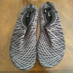 Brand New Men’s Water Shoes