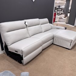 Power Reclining Sofa (incomplete)