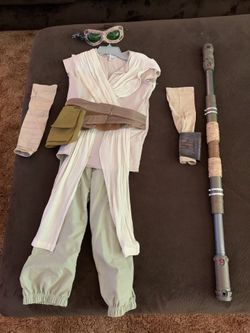 Star Wars deluxe Rey Costume