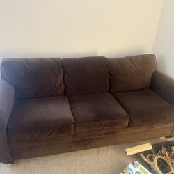 Freee Couch 
