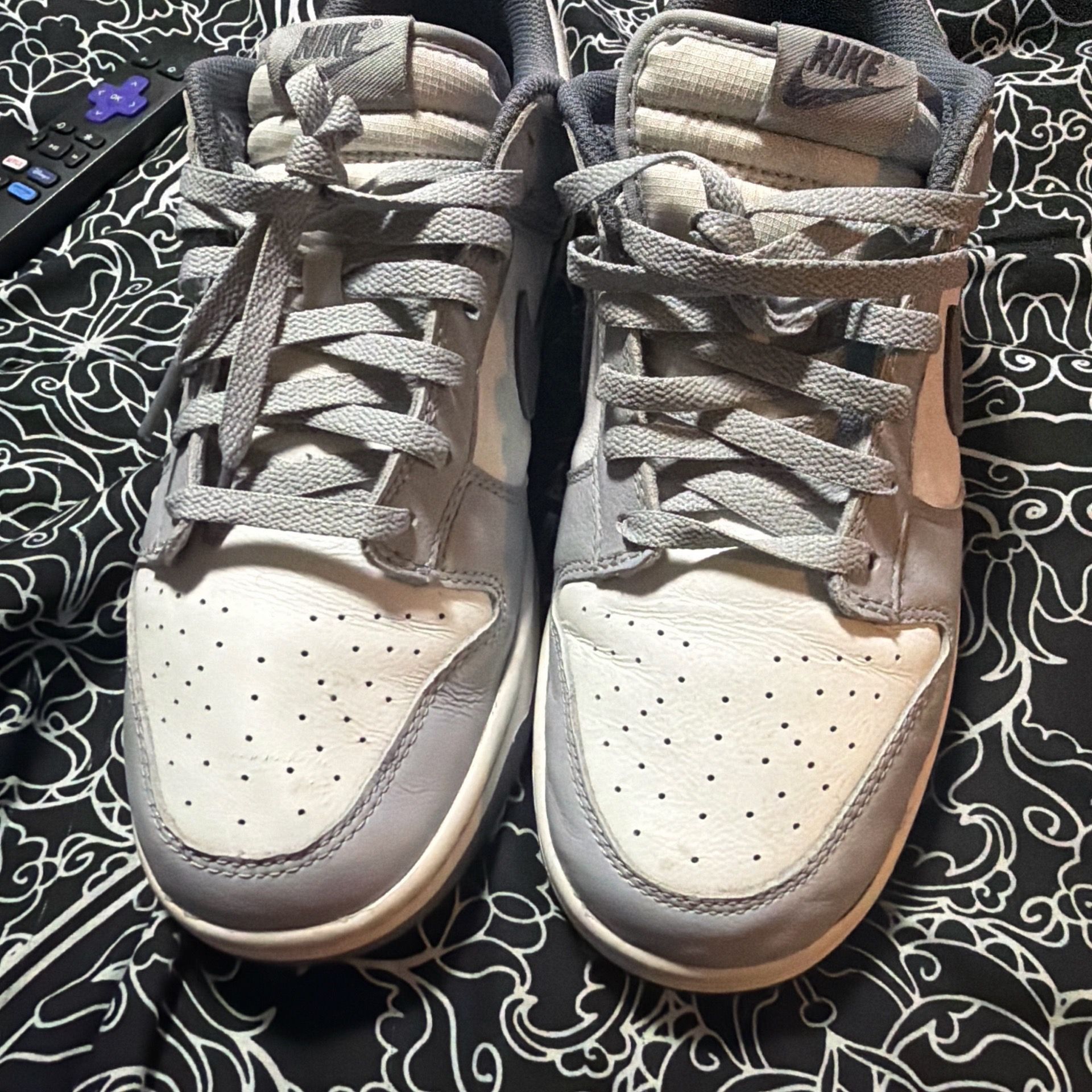 Low grey dunks