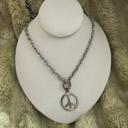 Vintage Silver Peace Sign Necklace, 1970's 