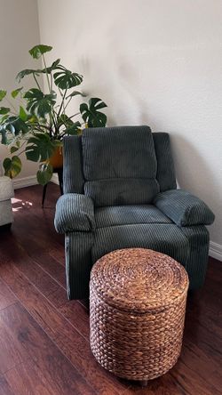 High-Quality Home Furniture for Sale – Excellent new like condition