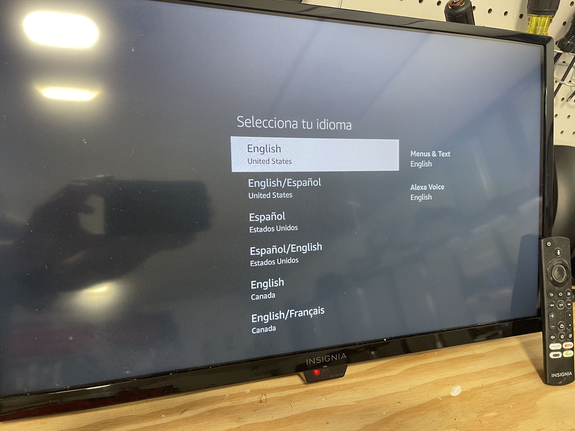 TV - Insignia 24inch