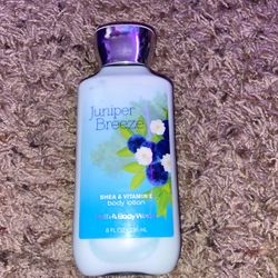 Bath & Body Works lotion
