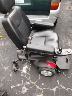 Drive Titan Power Chair