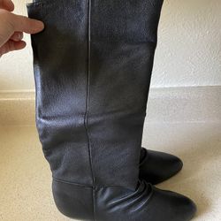 Black Leather Boots 
