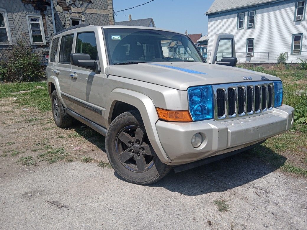 2008 Jeep Commander