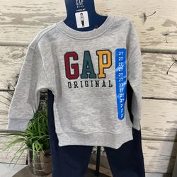 Boys Gap Fleece Sweatshirt And Pants Set Sz 2T