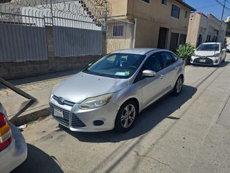 Silver 2014 ford focus