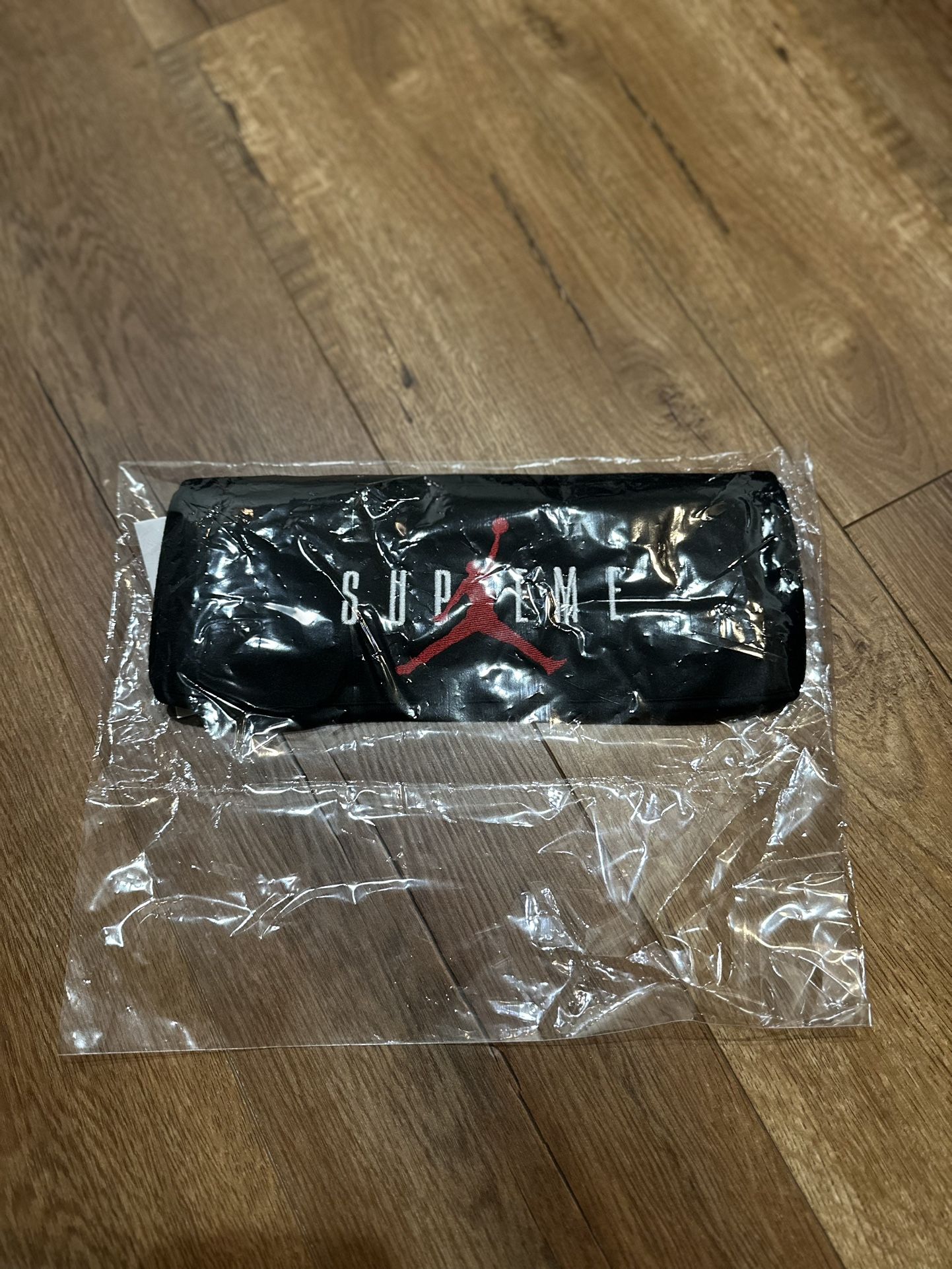 Supreme Jordan Headband