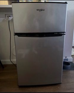 Whirlpool Stainless Steel Refrigerator Mini