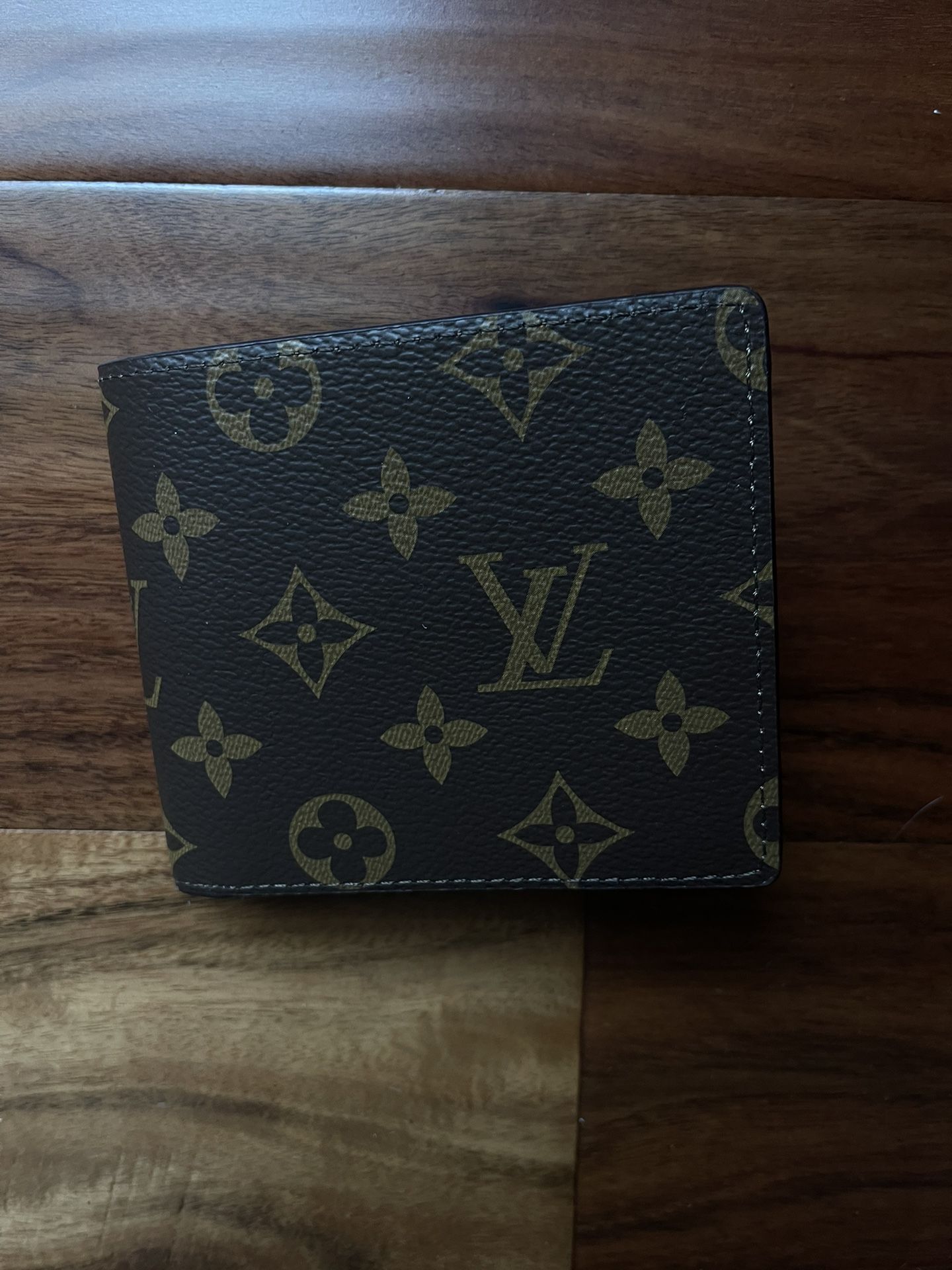Louis Vitton Wallet Brown