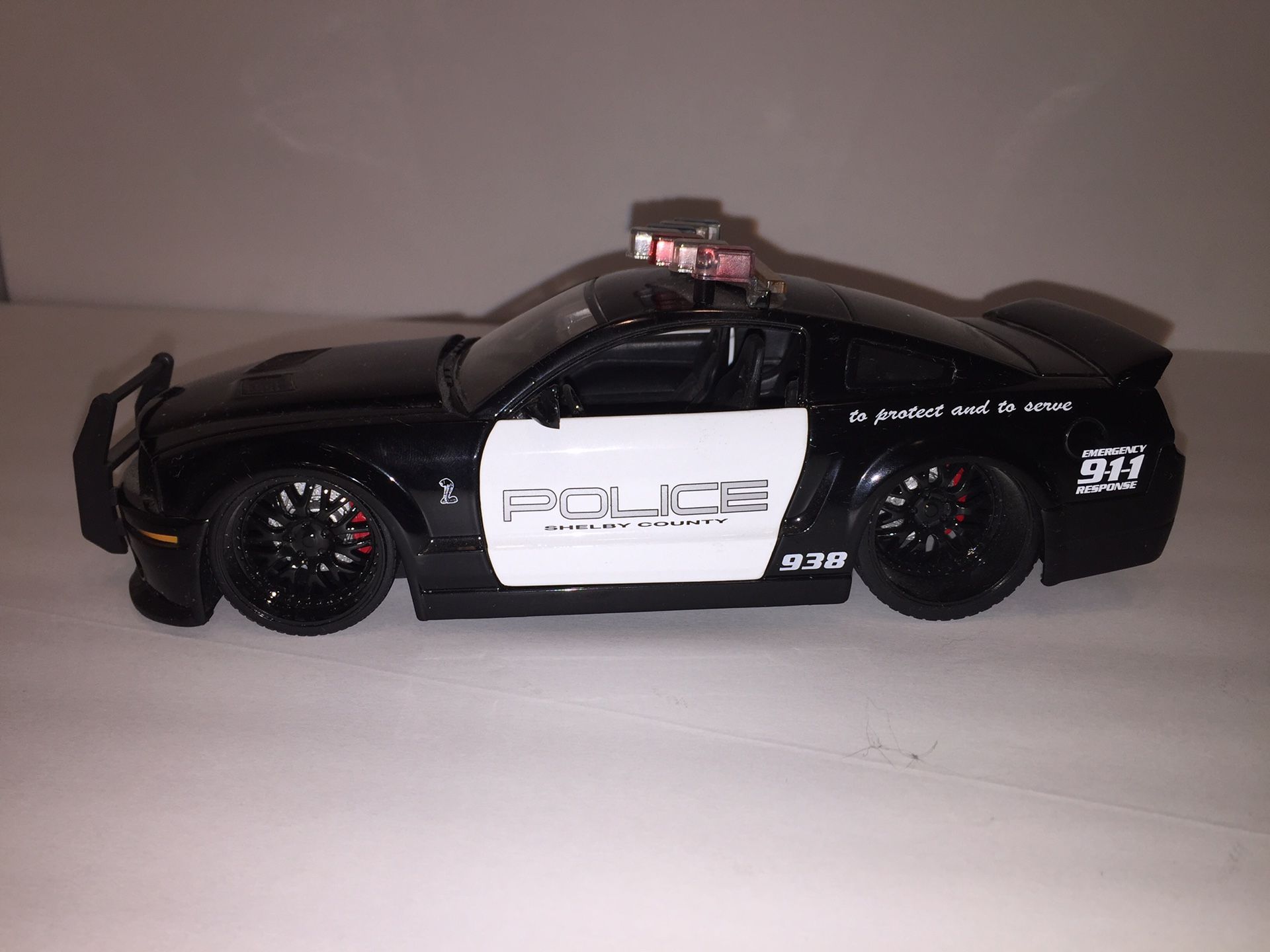 2007 Ford Shelby GT500 Model Police car