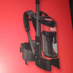 Milwaukee Backpack Vacuum 