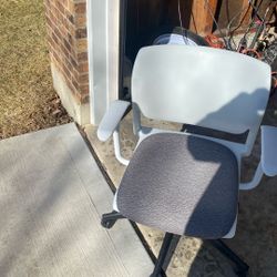 Desk Chair 