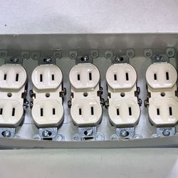 Leviton 5320-IMP 15 Amp 125 Volt Duplex Receptacle Residential Grade (Count 5)