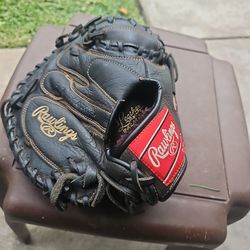 Leather RAWLING Catcher Glove Warm Inside Never Used It  
