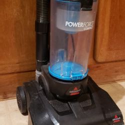 BISSELL PowerForce Compact, Bagless Vacuum, Lightweight