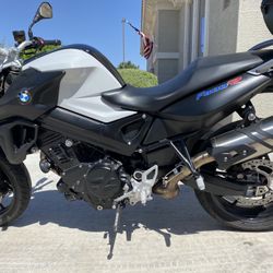 2015 BMW  F800R