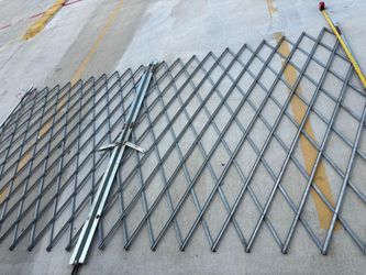 Folding gate for business
