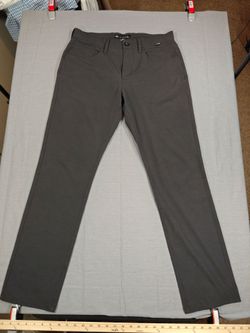Travis Mathew 33x32 performance fabric pants - black