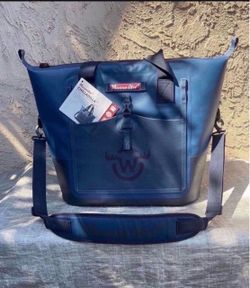 Moosejaw 42 Can Chilladilla Soft-Sided Cooler Tote, Blue