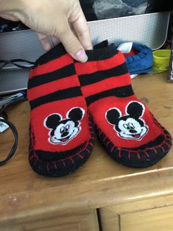 Mickey baby slippers
