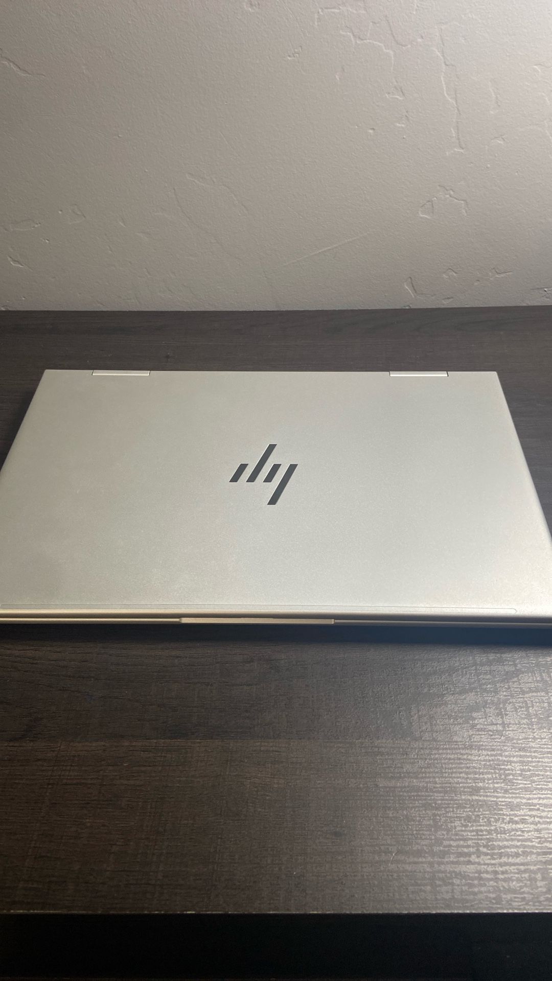 HP Envy x360 2-in-1 Laptop 14-es1xxx, w/Original Charger, 14” Screen