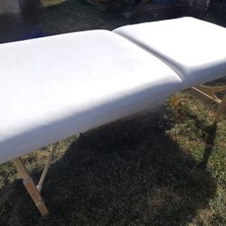Massage Table 