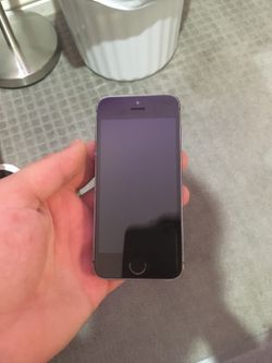 iPhone 5s 32gig internationally unlocked