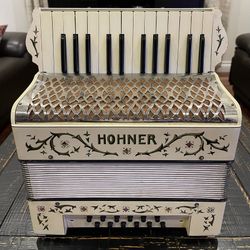Hohner Accordion 🪗 Made In Germany 🇩🇪 