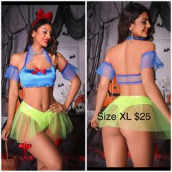 Snow White Custome 