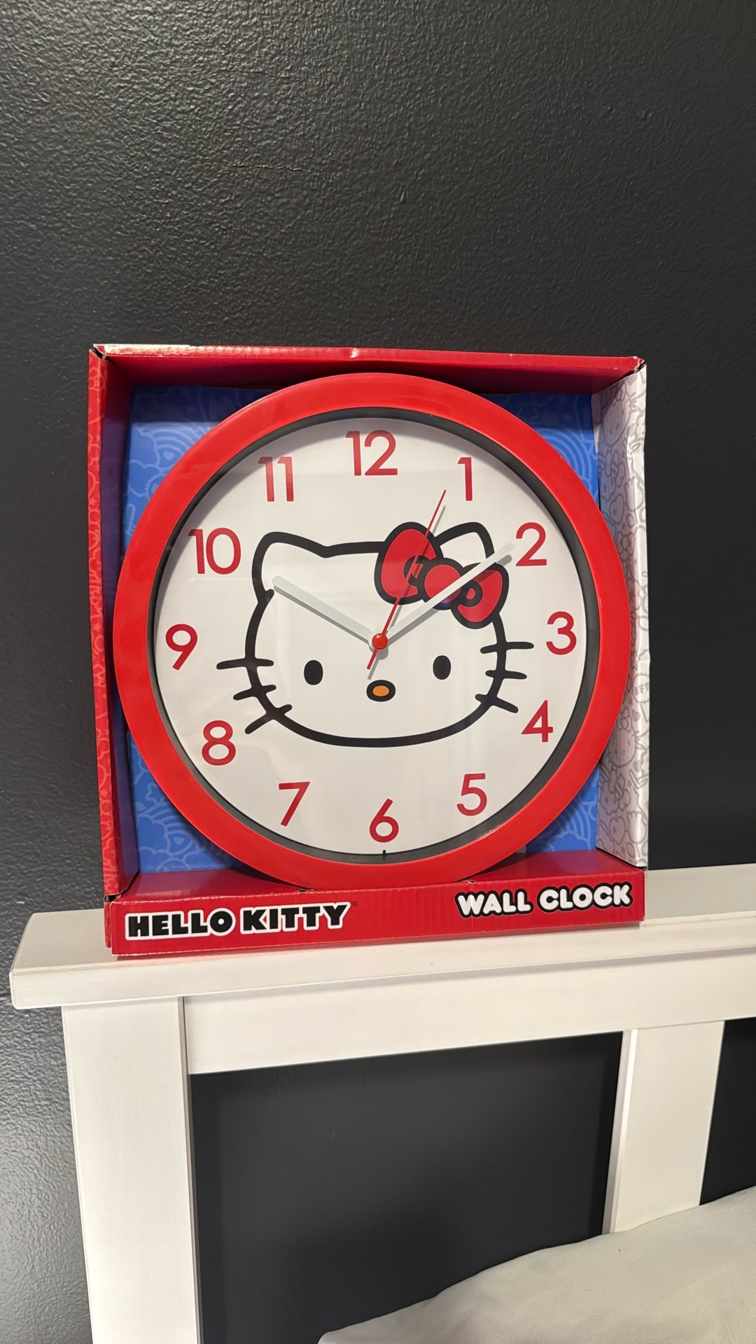 Hello Kitty Wall Clock