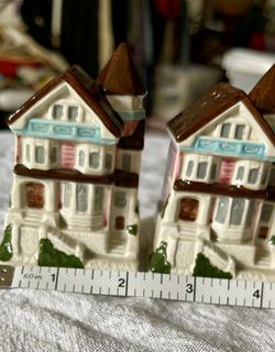 Victorian House Salt And Pepper Shakers
