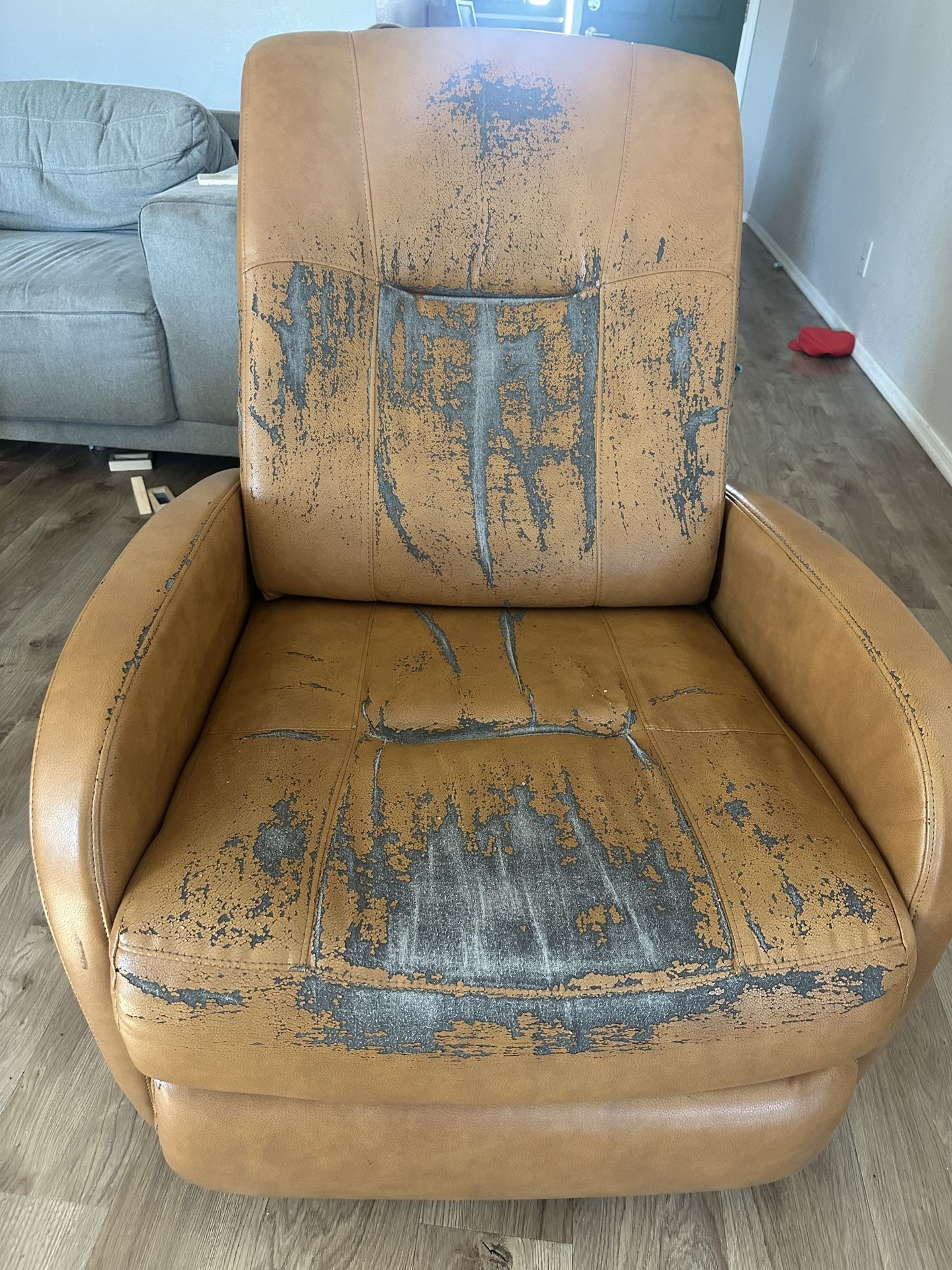 FREE Glider Rocking Recliner Chair 