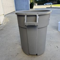 Trash Can 