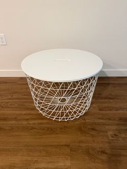 White Wire Basket Storage Coffee Table – Removable Top