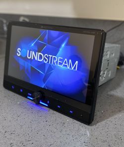 New Soundstream Radio Doubledin W/dvd Apple Car Play Android Bluetooth And More