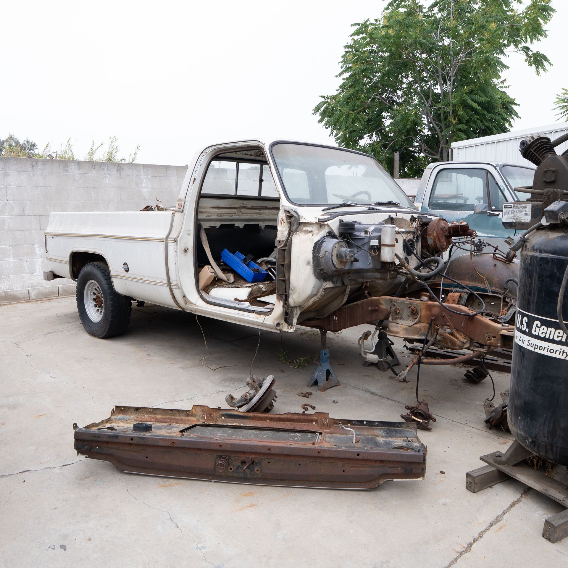 1977 GMC Sierra Classic 25 Parts