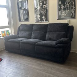 COZY COUCH 