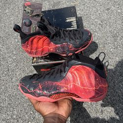 Nike Foamposite Stranger Things