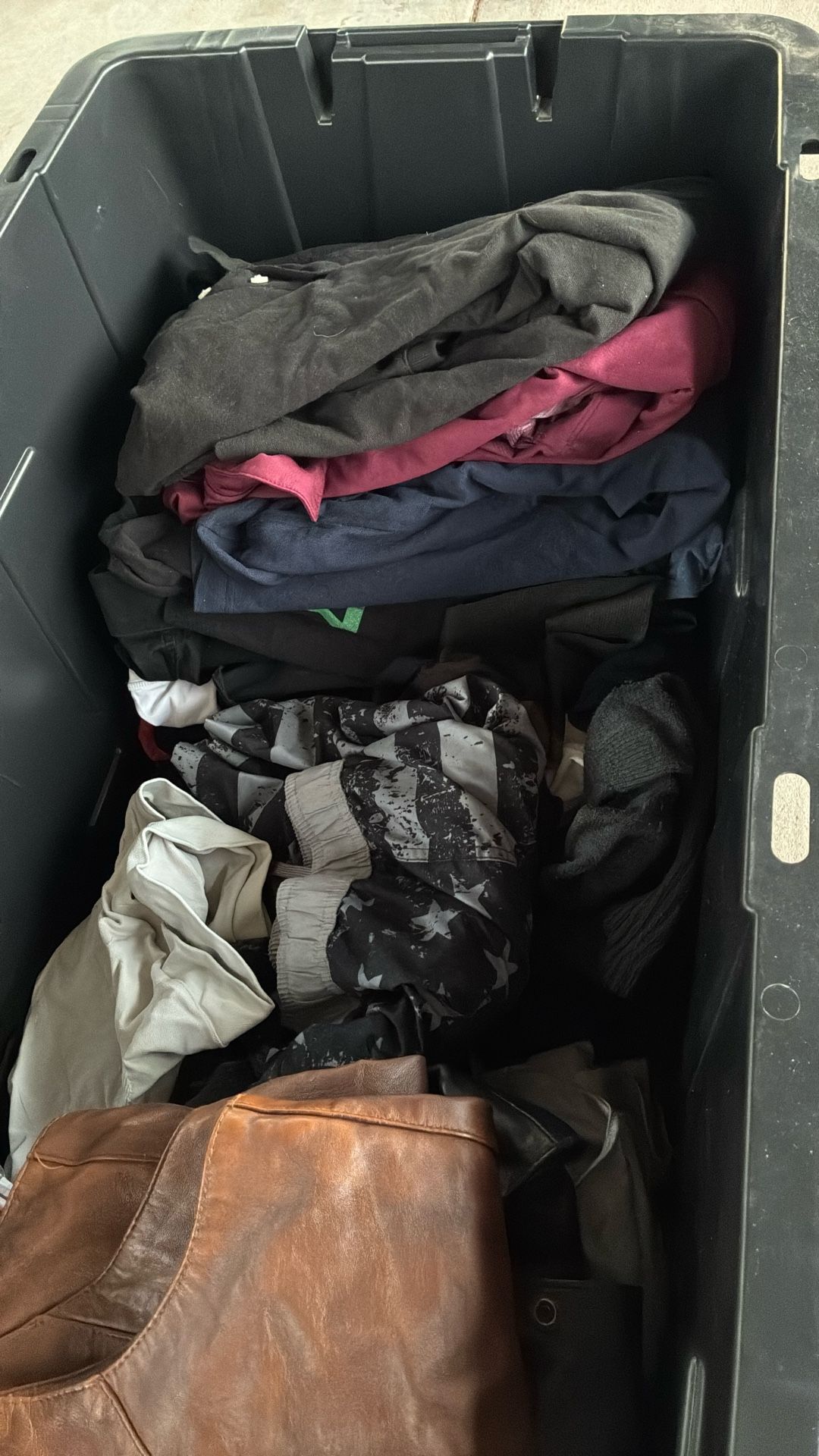 Box Artiat And Nike Shirts