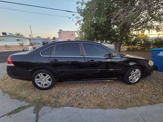 Chevrolet Impala Black 4-Door Sedan 2010